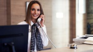 How Front Desk Workload Displacement Improves Efficiency